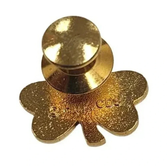 Vintage HMK Marked Hallmark Shamrock Clover Lapel Pin Black Gold Tone - Picture 3 of 3